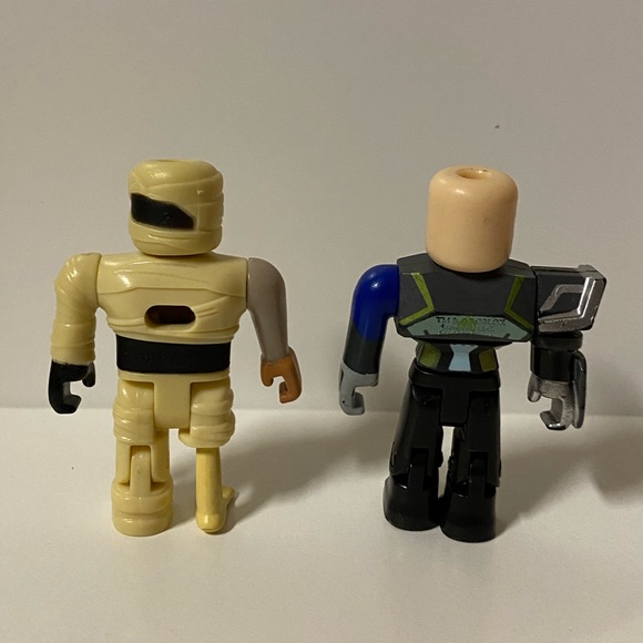 Roblox Figurine Bundle Of 5 Interchangeable Action Figures Lot Toys - Picture 7 of 9